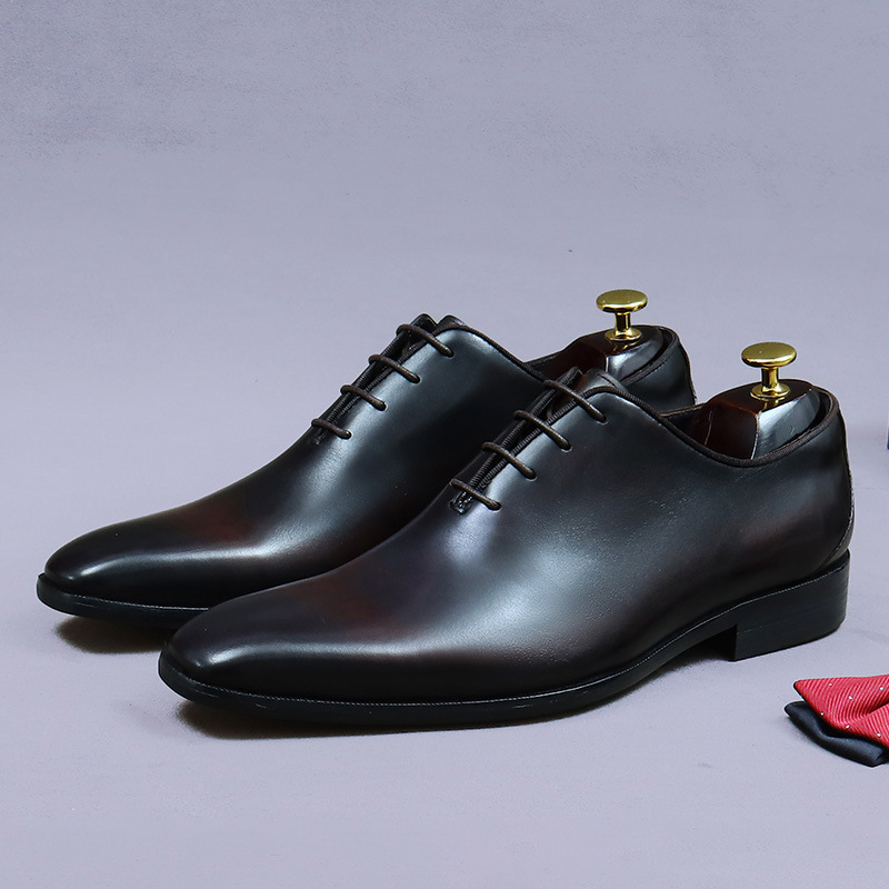 デザイナー本革メンズホールカットオックスフォードシューズ高級 - Men Formal Wear Dress のレビューと価格